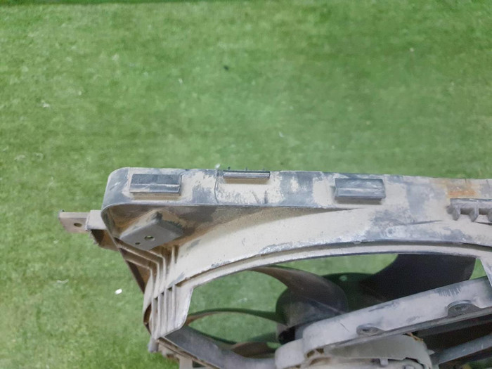 Диффузор с вентиляторами Land-Rover Freelander 2 (2006-2014) 2.2