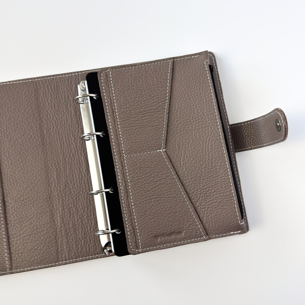 Вставка с карманом на молнии в блокнот на 4/2 кольцах