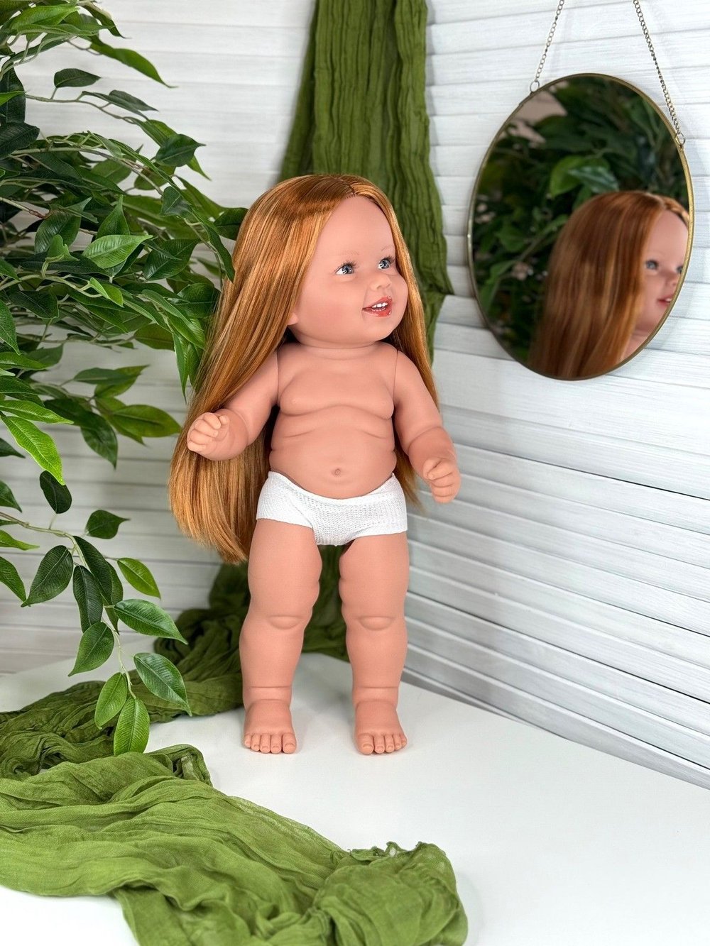 Кукла Manolo Dolls виниловая Diana без одежды 47см (7309A1)