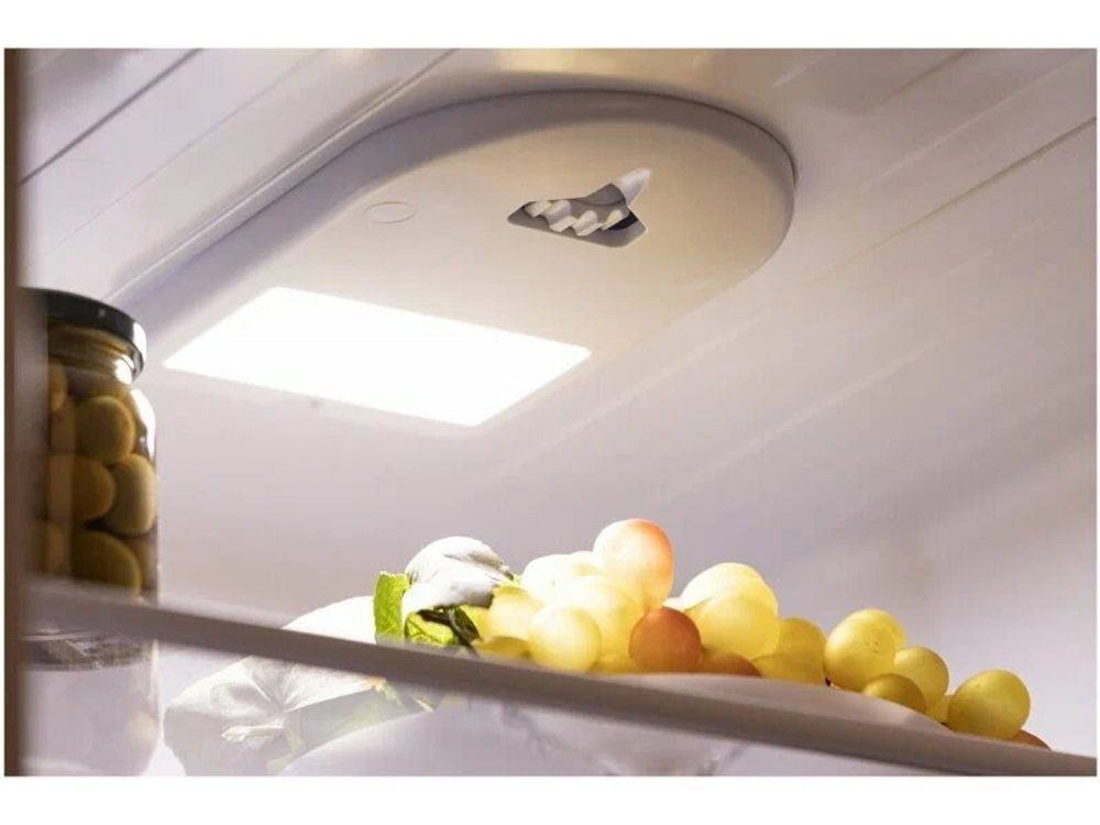 Холодильник Nordfrost NRB 132 B черный