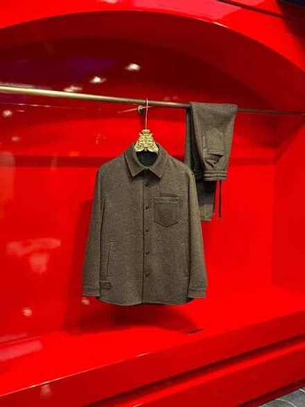 Прогулочный костюм