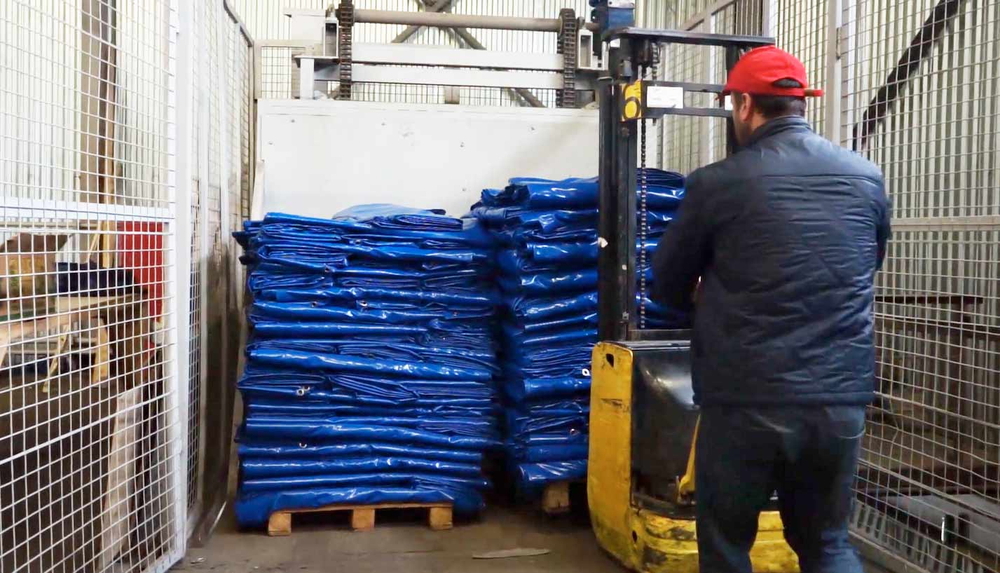 Строительный тент ПВХ неутепленный 500-550 г/м2 серый