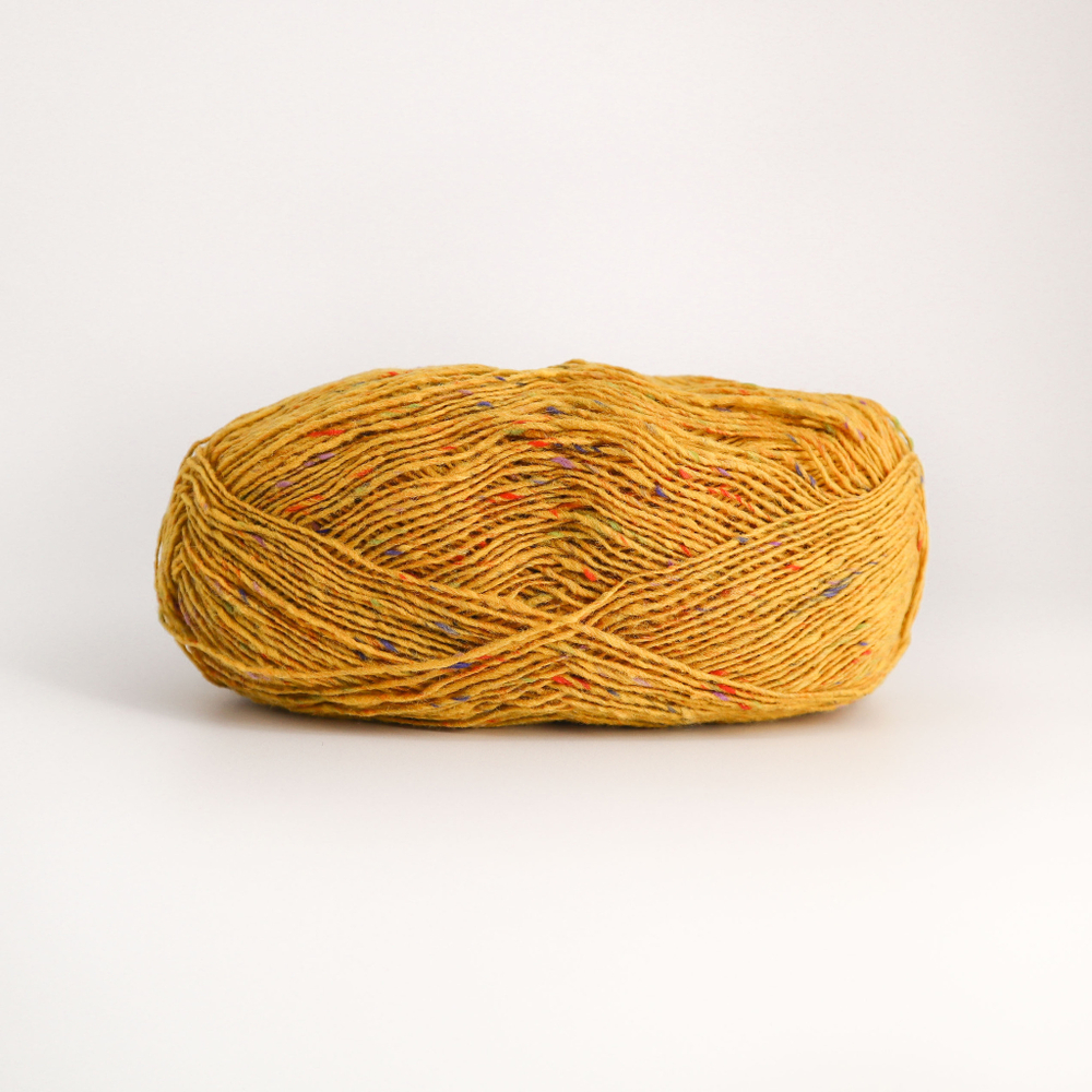 Soft Donegal Tweed 1/3.8 Nm  - 5568 Goldilocks