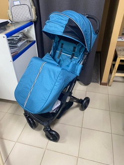 Коляска детская прогулочная "Comfy go" с 6 месяцев ребенка, цвета в ассортименте