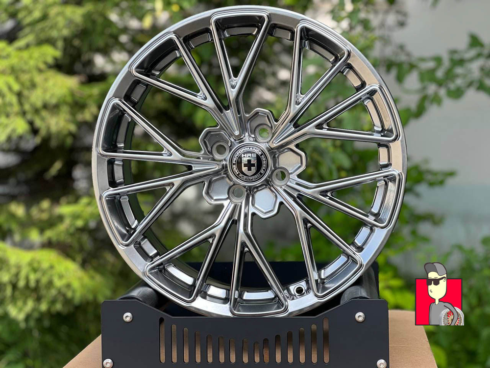 Комплект дисков HRE FF28 17x7.5 et38 4x100