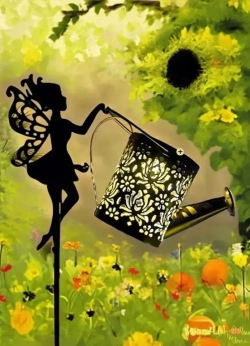 Уличные садовый светильник на солнечной батарее девочка "Лейка"