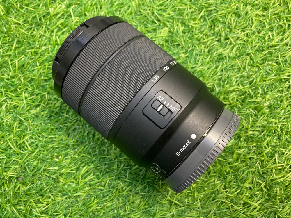Sony E 18-135mm F3.5-5.6 OSS Покупка/Продажа