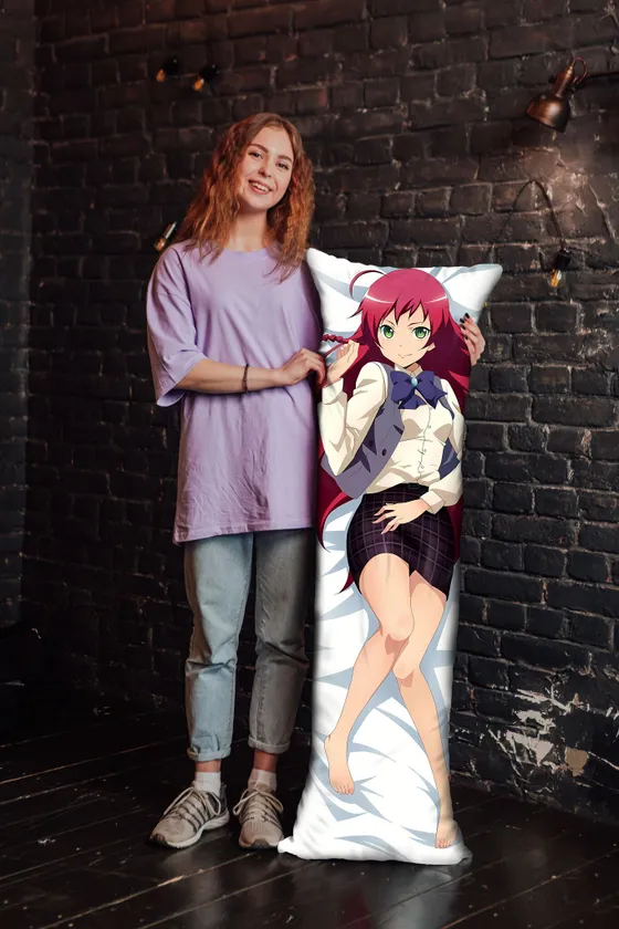 Дакимакура Эми Юса и Чихо Сасаки