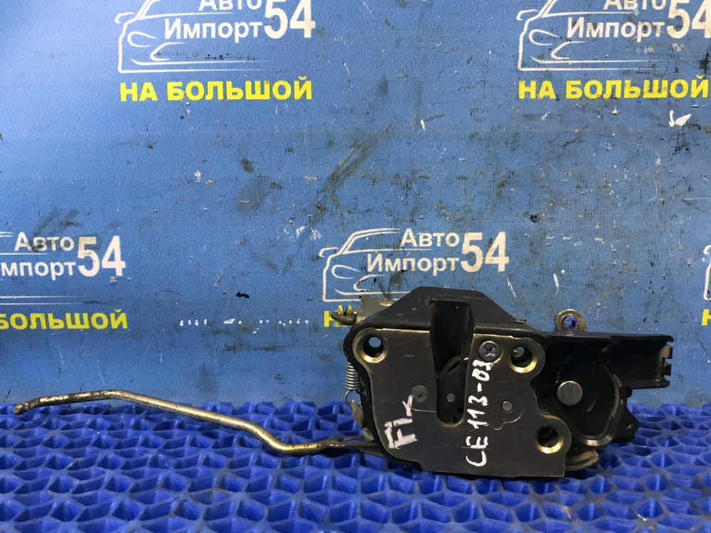 Замок двери передней левой TOYOTA SPRINTER 2000