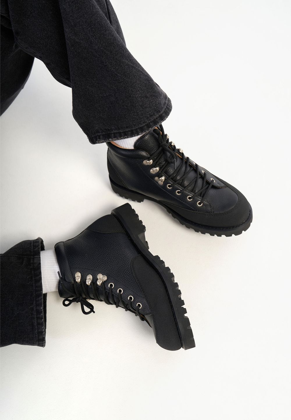 Ботинки Lode Meru черные