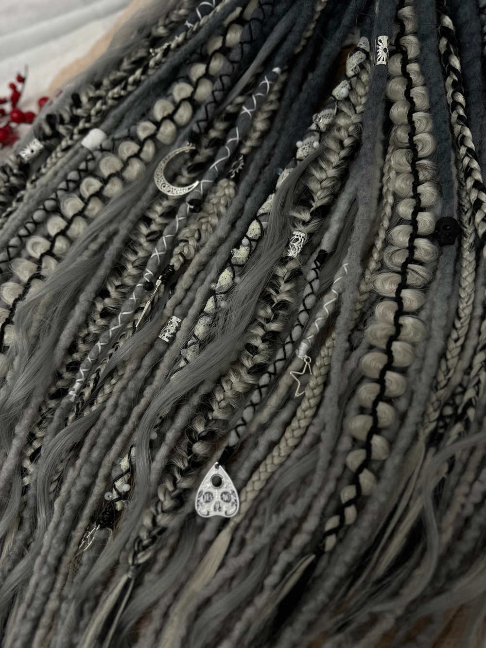 Фактурные войлочные дреды