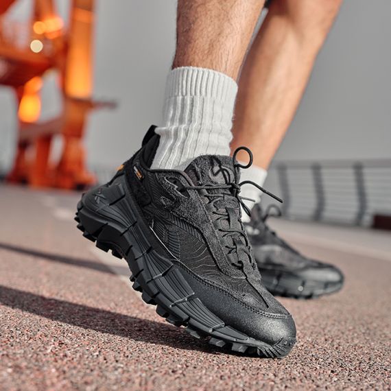 reebok ZIG KINETICA 2,5 EDGE Беговые кроссовки Низкие Черные Унисекс