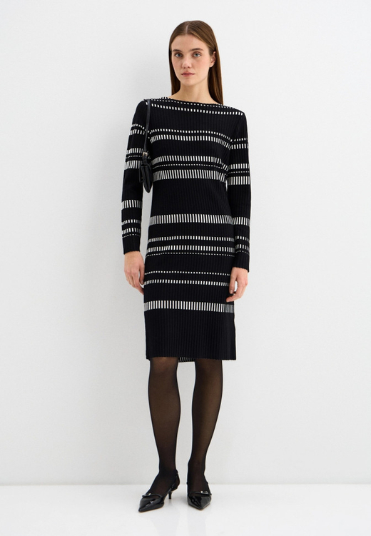 Платье из вискозы