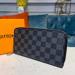 Louis Vuitton Zippy Wallet