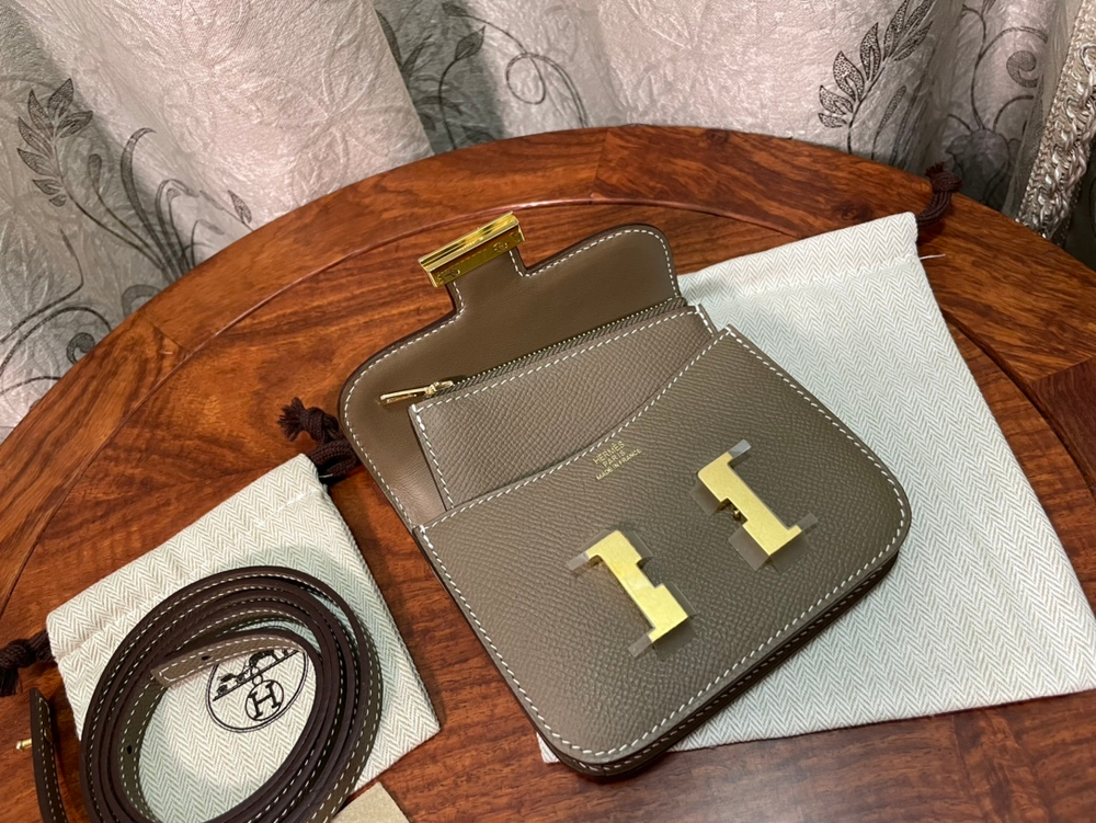 Hermes Constance Slim
