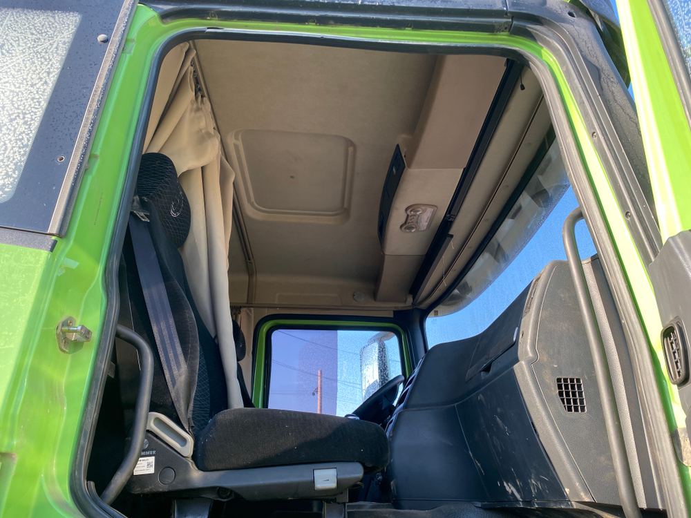 Shacman (Shaanxi) SX* 6x6 Самосвал SX32586T385 (Дизельный, 11,6 л, 369 л.с., МТ)