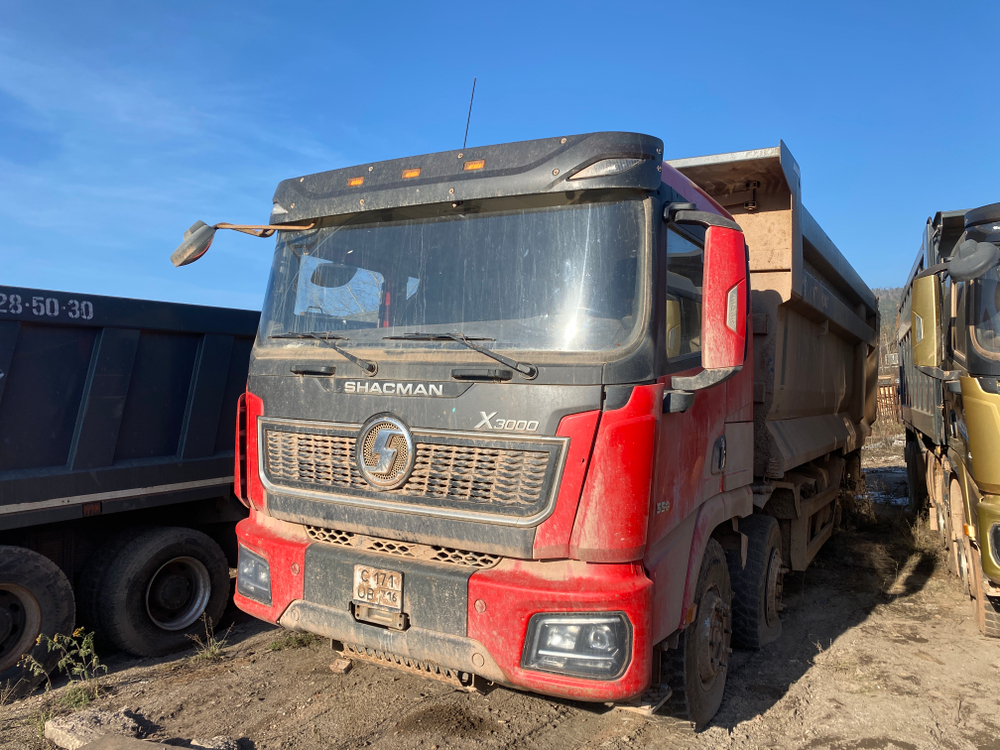 Shacman (Shaanxi) SX* 8x4 Самосвал SX331863366 (Дизельный, 12,5 л, 544 л.с., МТ)