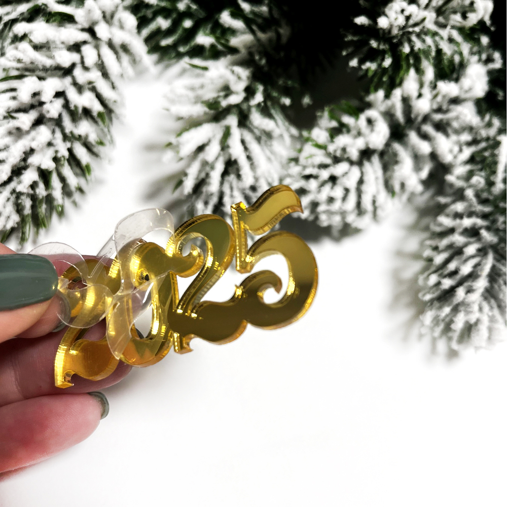 Декор акриловый "2025", 5,5*2,5 см