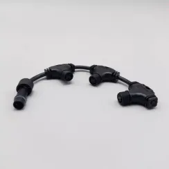 Разветвитель 3-х лучевой для бахромы, занавесов и нитей, 220В., без возможности управления, провод черный каучук, IP65, LTC (LLR3-1)