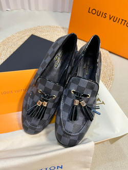 Louis Vuitton Mocassin