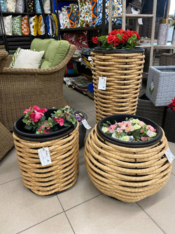 Вазон высокий