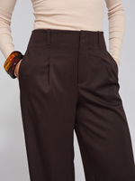 Брюки широкие со складками