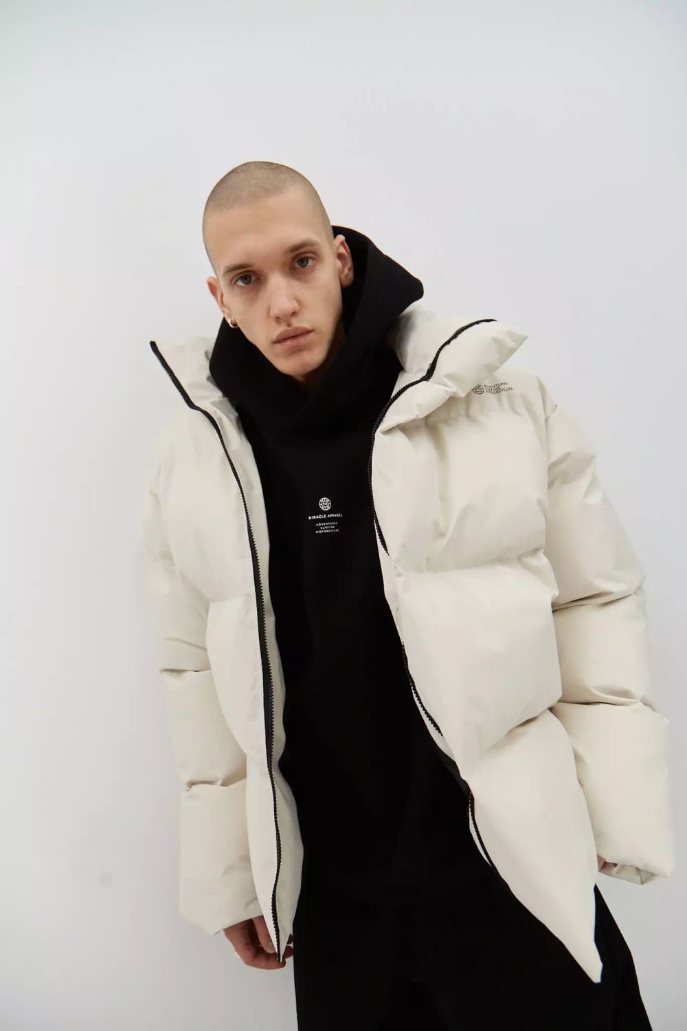 Куртка Miracle Apparel Зимняя White Sand