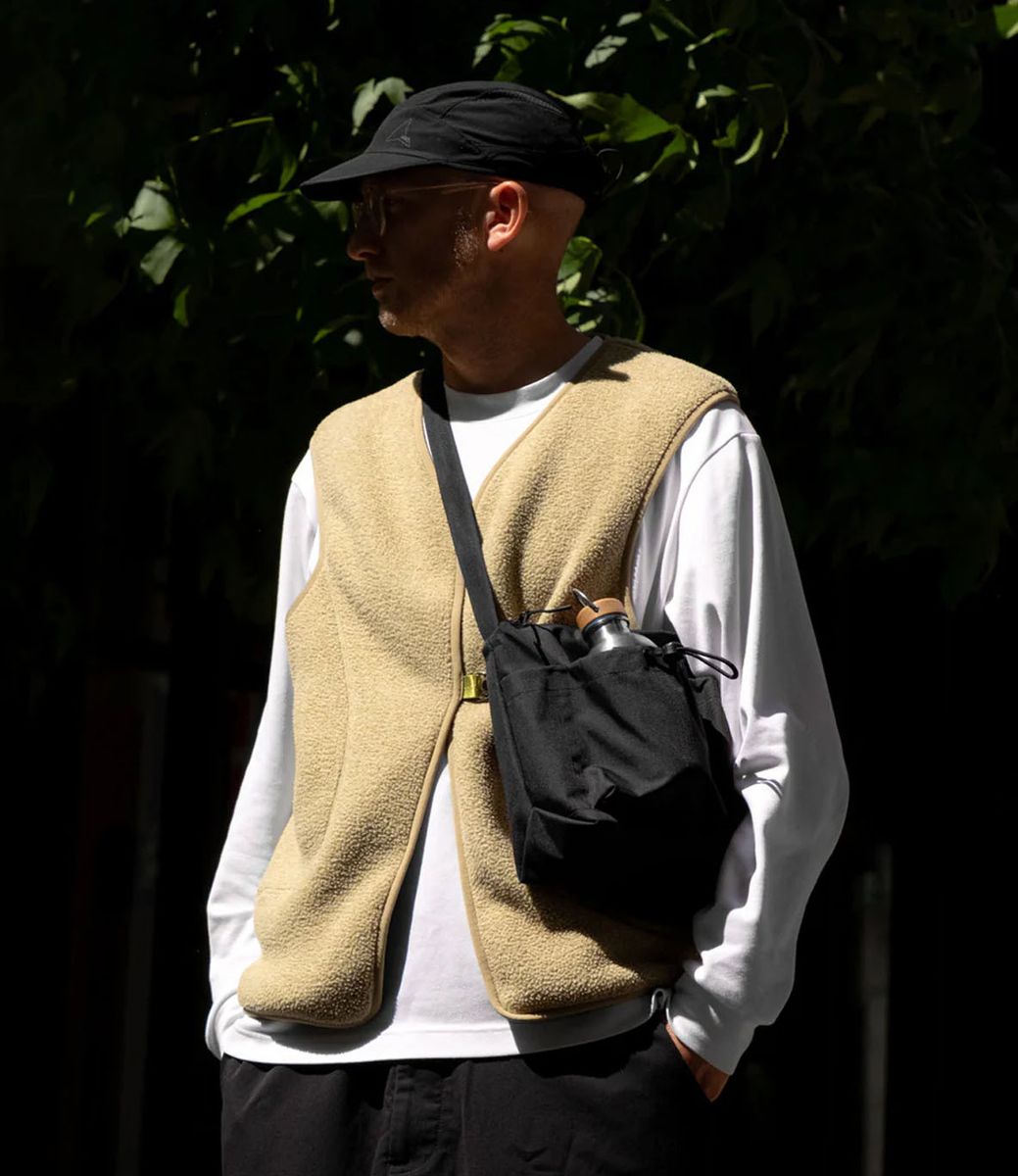 Campbell Cole BC11 Cordura Black — наплечная сумка из нейлона