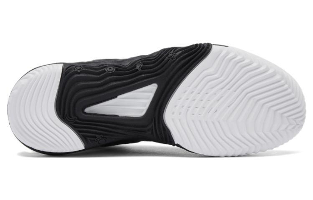 Кроссовки New Balance Kawhi 2