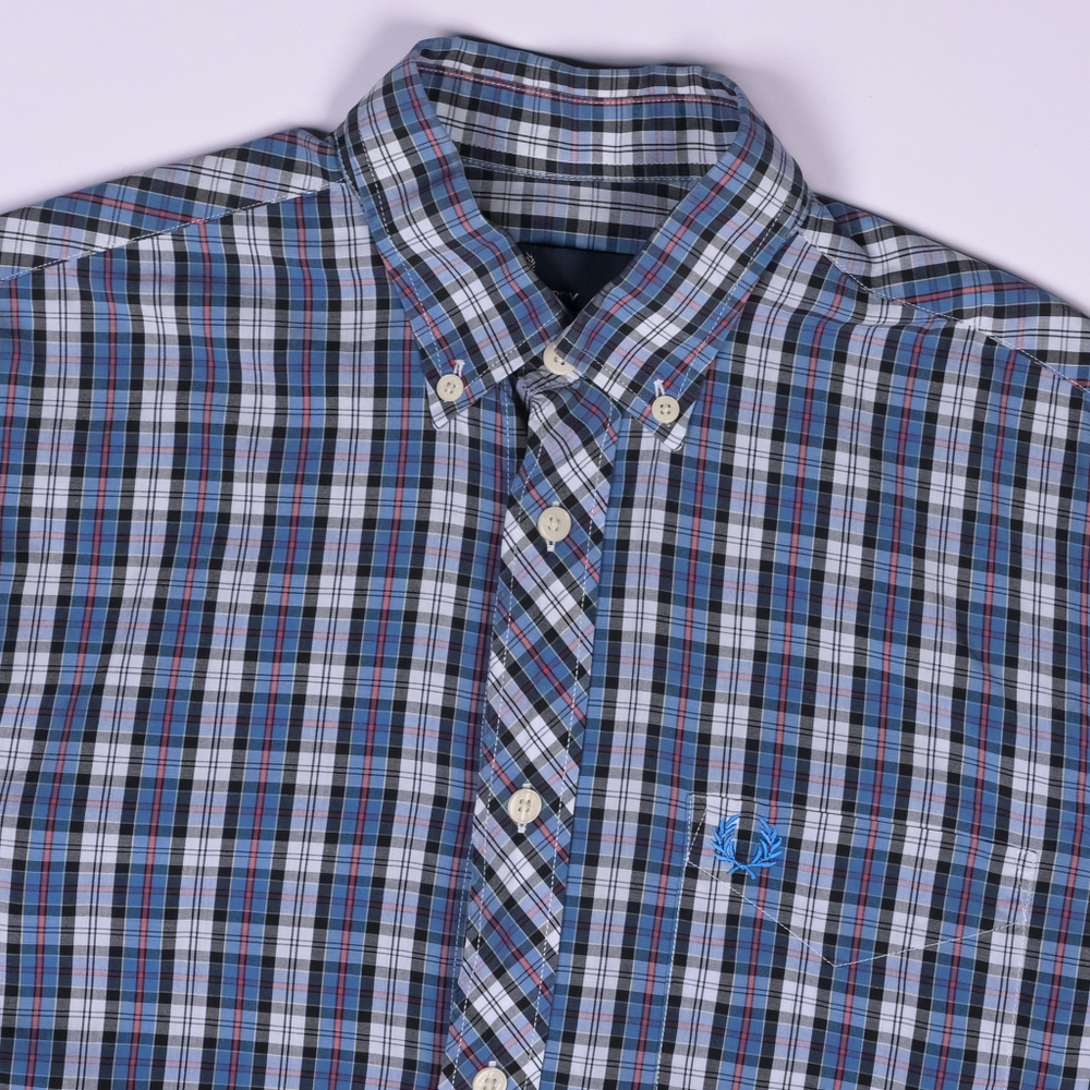 Рубашка Fred Perry в сине-белую клетку, S
