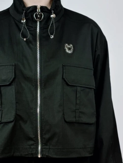 Куртка с высокой горловиной