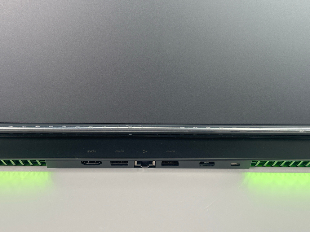 Ноутбук Lenovo Legion 7 15IMH05 (81YT001ARU) 15.6"/Intel Core i7-10750H/RAM 32 GB/SSD 1024 GB/nVidia GeForce RTX 2080 Super Max-Q 8 Гб/1920x1080/IPS/240 Hz/Подсветка кл-ры:RGB/серый. Состояние: B1