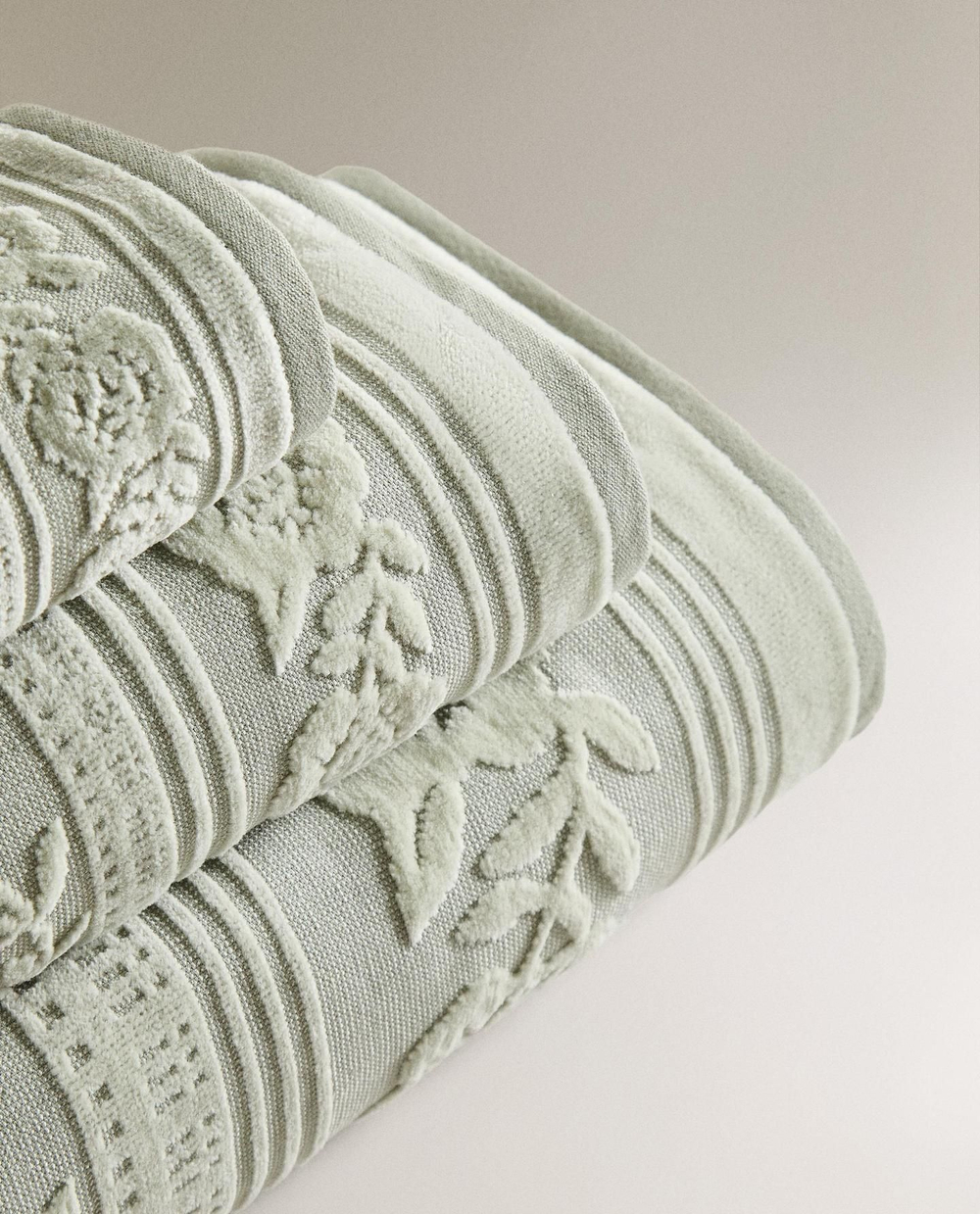 Zara Home - Жаккардовое велюровое банное полотенце, зеленый, 50х90 см