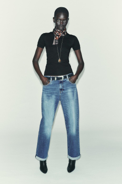 ZARA МИНИМАЛИСТИЧНАЯ ФУТБОЛКА С КОРОТКИМИ РУКАВАМИ, ЧЕРНЫЙ