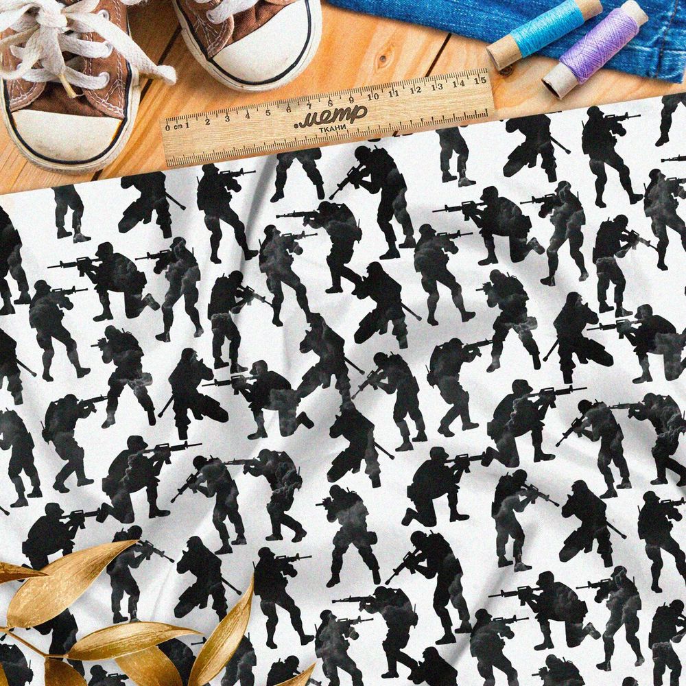 Ткань муслин чёрный силуэт спецназовцев на белом фоне