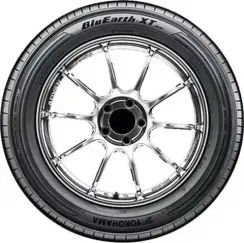 Yokohama Bluearth-XT AE61 235/65 R18 106V