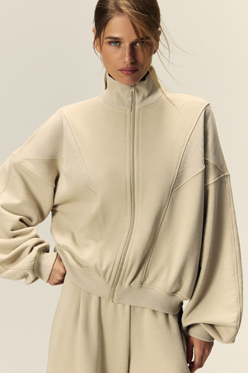 Олимпийка Крем