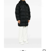 Пуховик Moncler