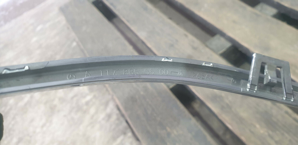 Молдинг заднего бампера Mercedes CLA (C117) 17-19 Б/У Оригинал A1178855600