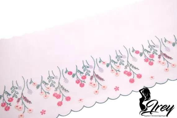 05-124 Вышивка на неэл. сетке 22 см, лотос/коралл/зеленый/телесный (правая)