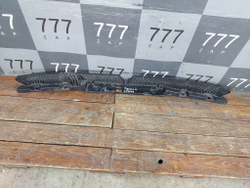 Кронштейн заднего бампера Volkswagen Tiguan 2 16-нв Б/У Оригинал 5NR807863