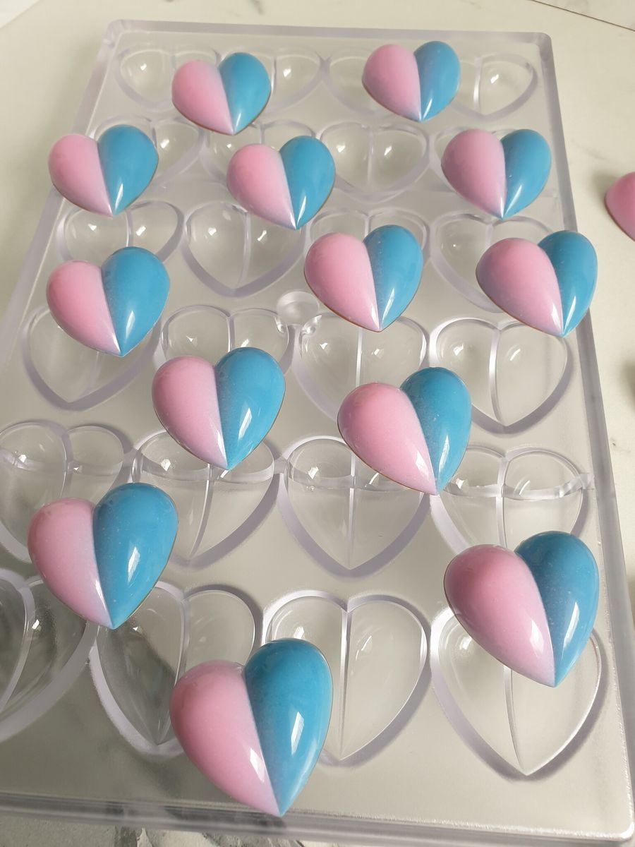 820 | Форма для шоколадных конфет "Сердце фактурное" (275*175мм)