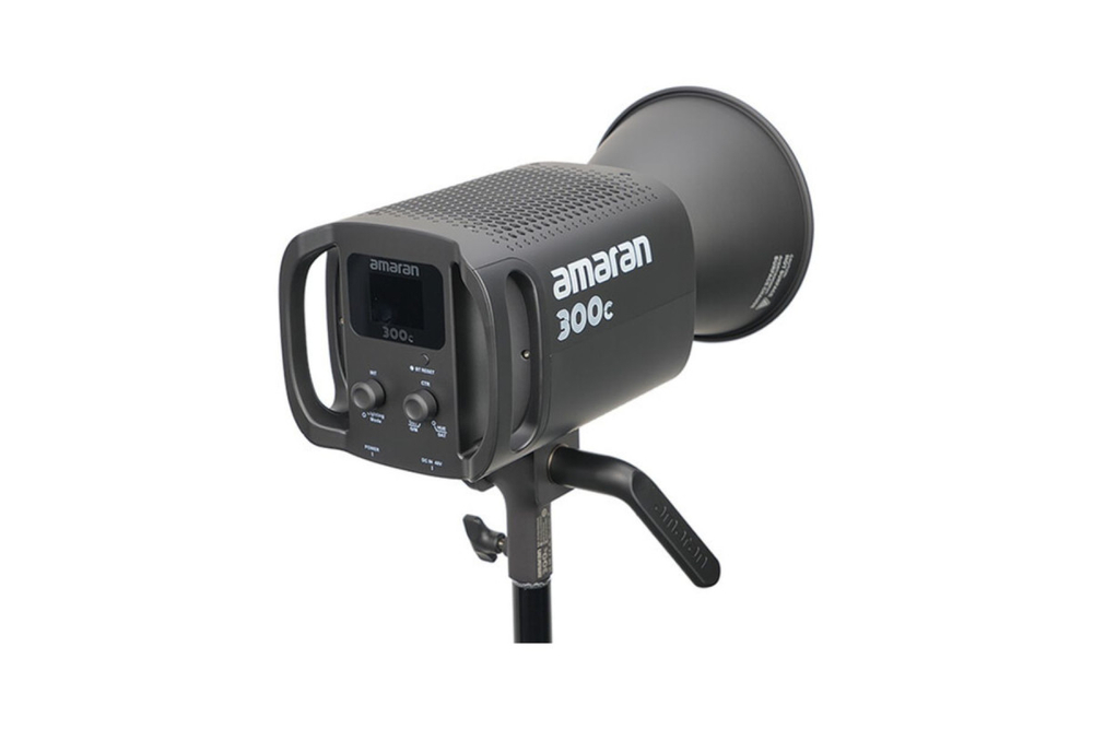 Светодиодный осветитель Aputure amaran 300c глубокий серый