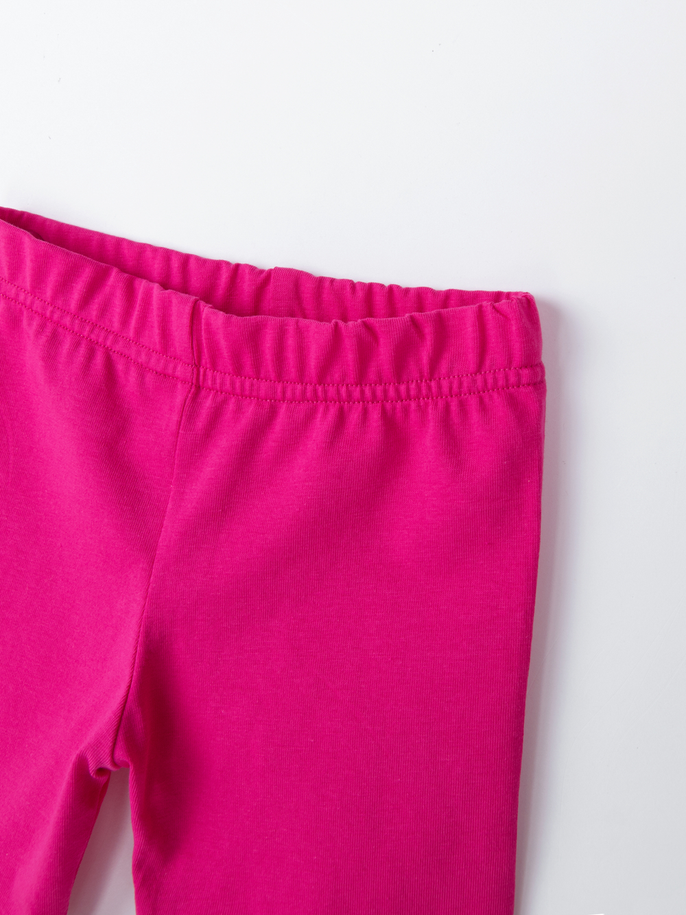 Костюм футболка с бахромой и велосипедки "Ягодный"