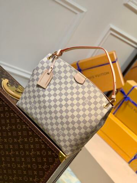 Louis Vuitton Graceful PM