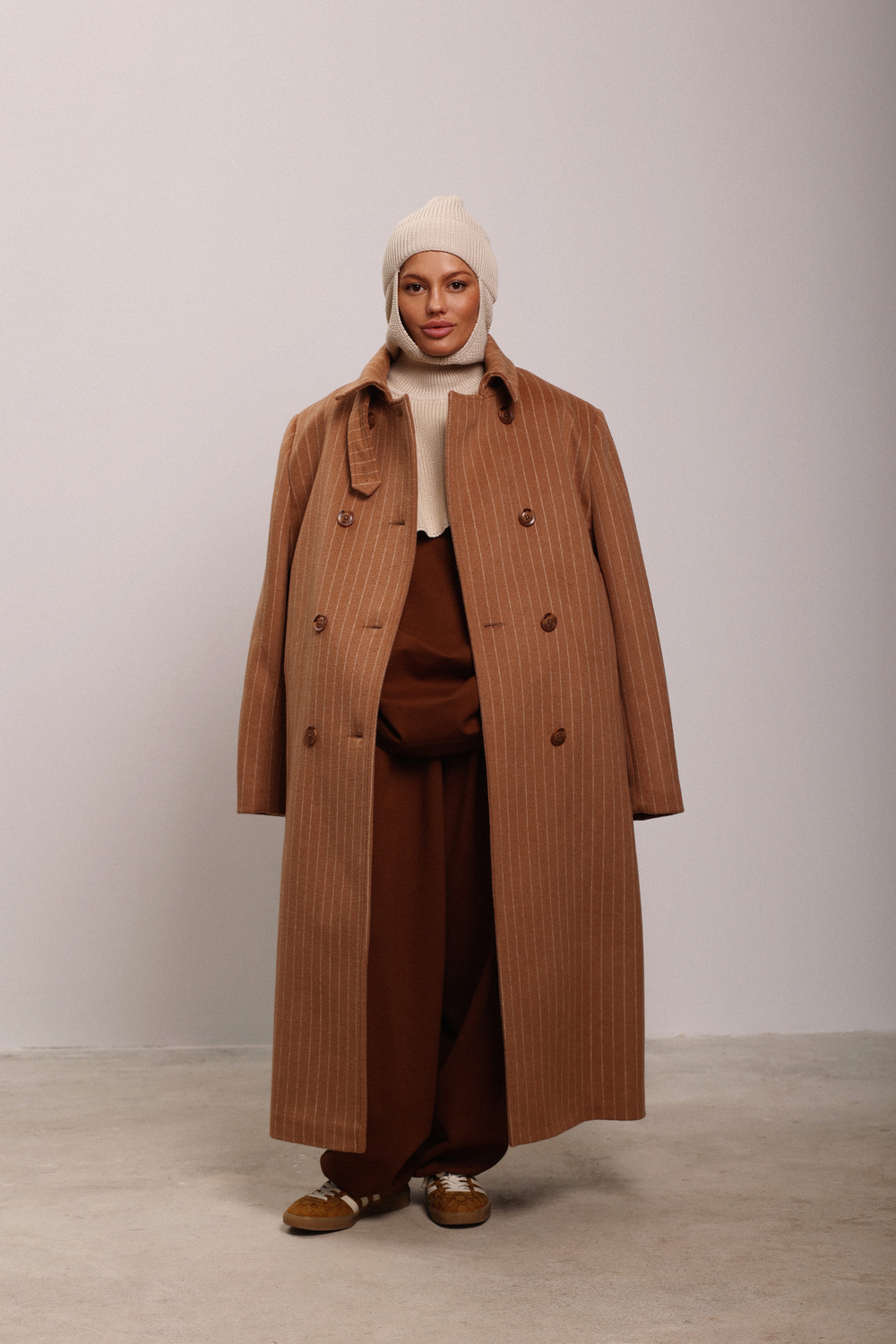 Двубортное пальто