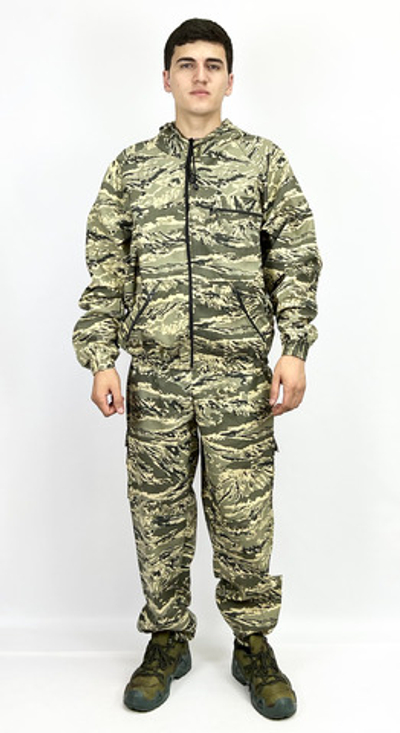 Маскировочный камуфляжный костюм