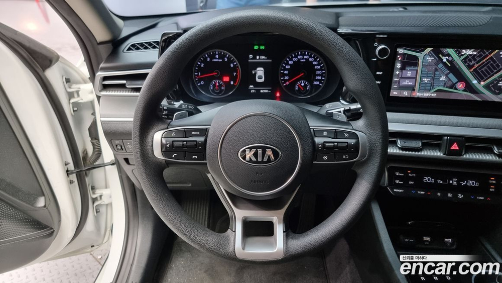 Kia K5 (Optima) 3 Generation 2.0 (06.2020)