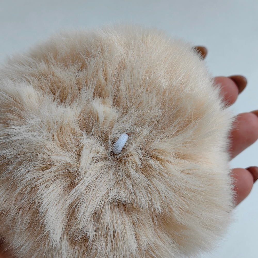 Помпон из искусственного меха "Какао" d=10 см