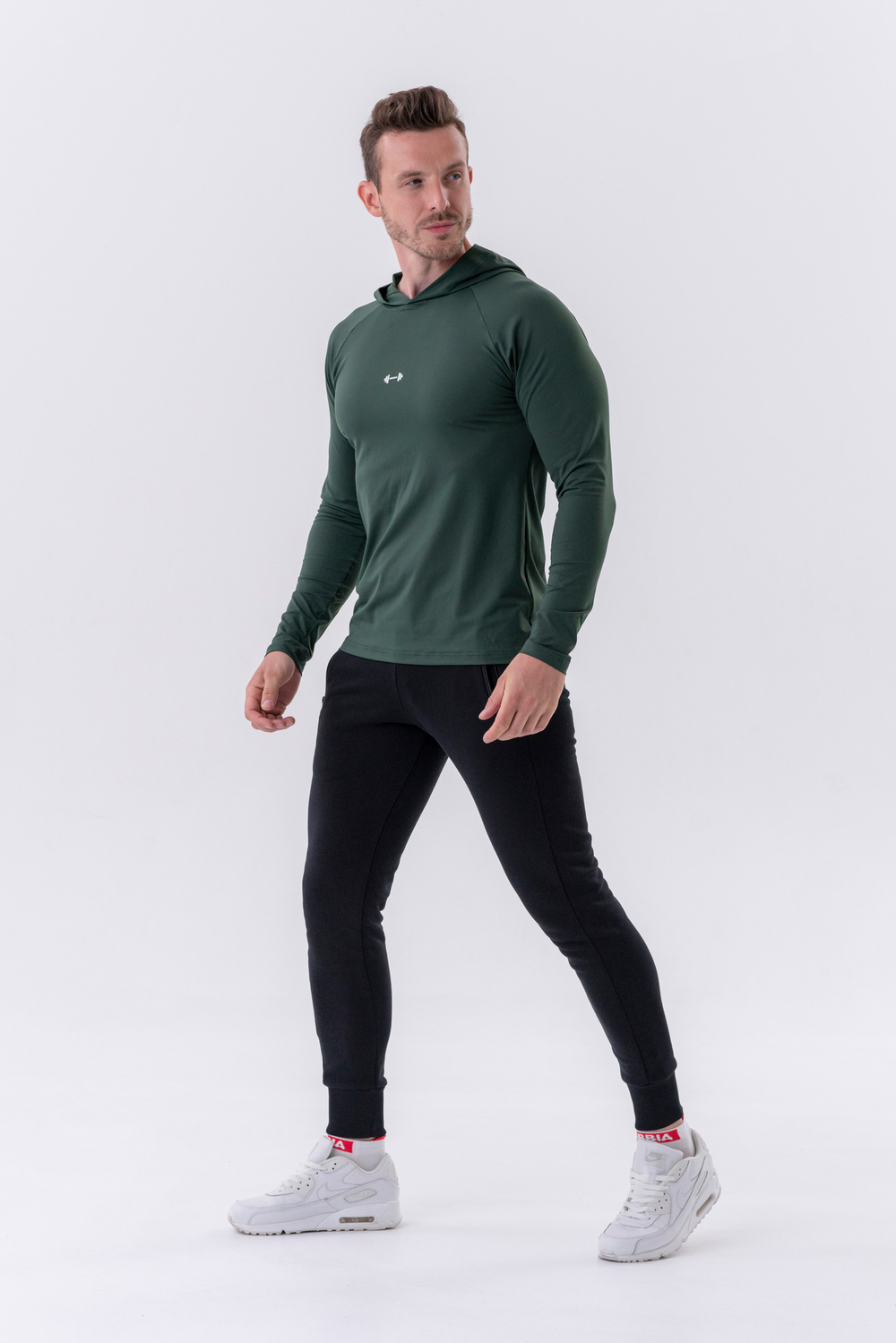 Мужской лонгслив Nebbia Long-Sleeve T-shirt with a hoodie 330 Green